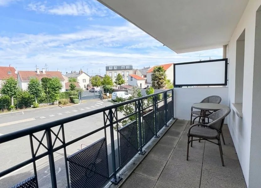 Appartement à louer, 43m², Persan