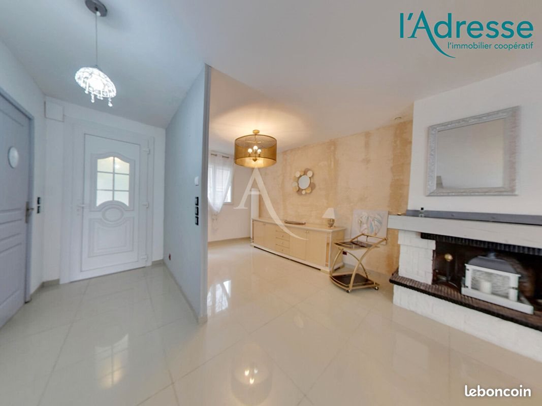 Maison à vendre, 107m², Emerainville