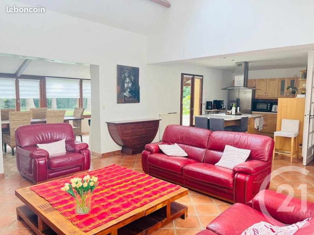 Maison à vendre, 203m², Bû