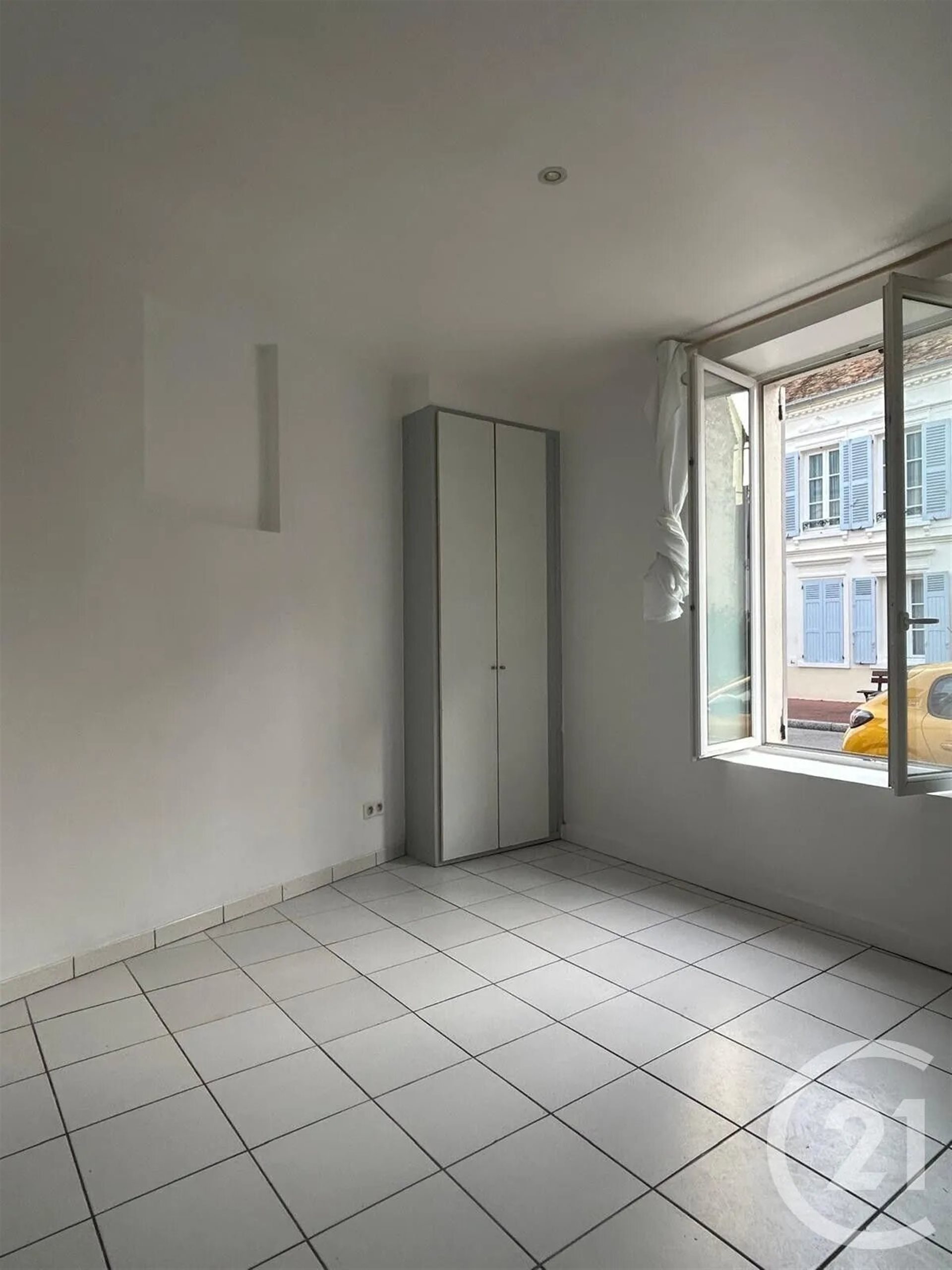 Appartement à louer, 18m², Anet