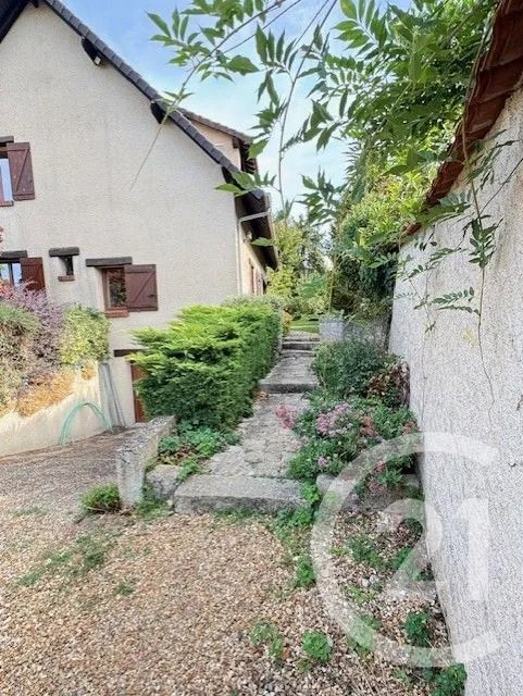 Maison à vendre, 242m², Bû