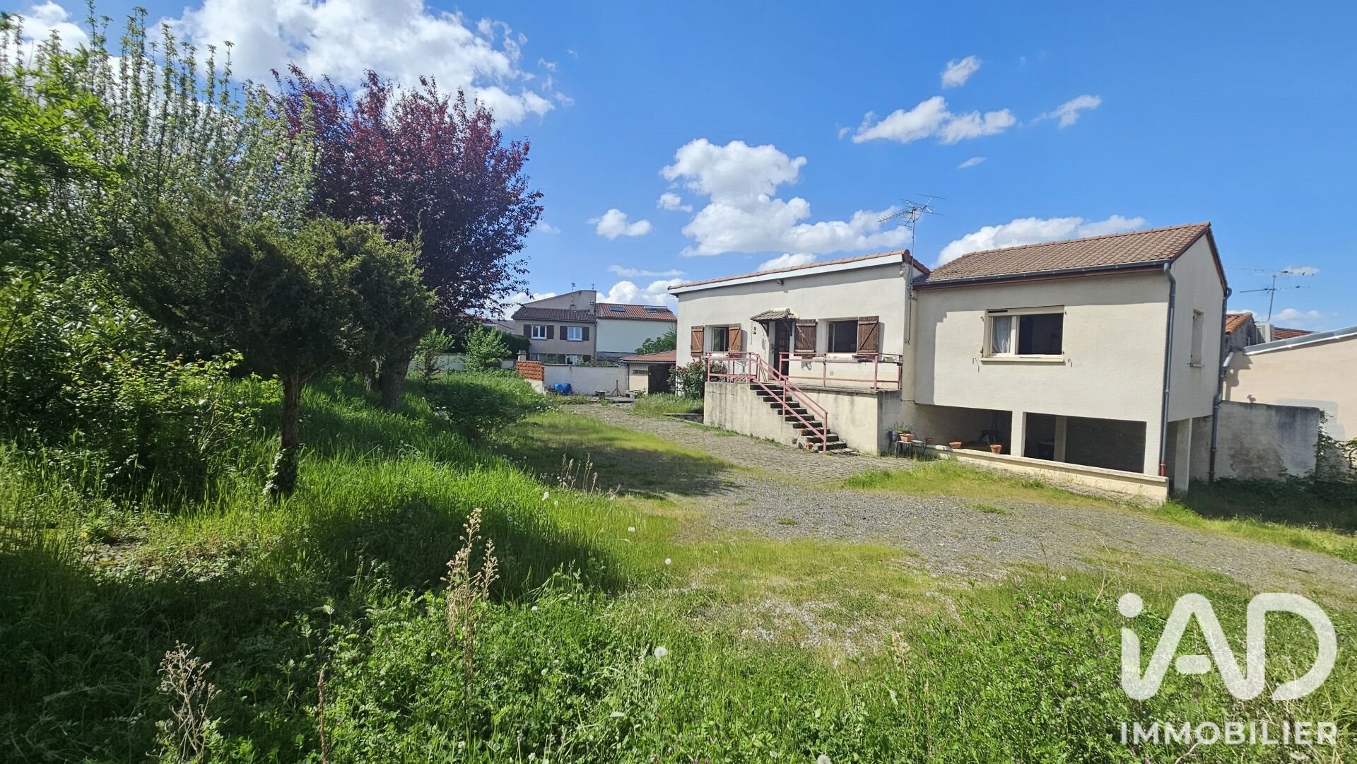Maison à vendre, 101m², Saint-Julien-de-Coppel