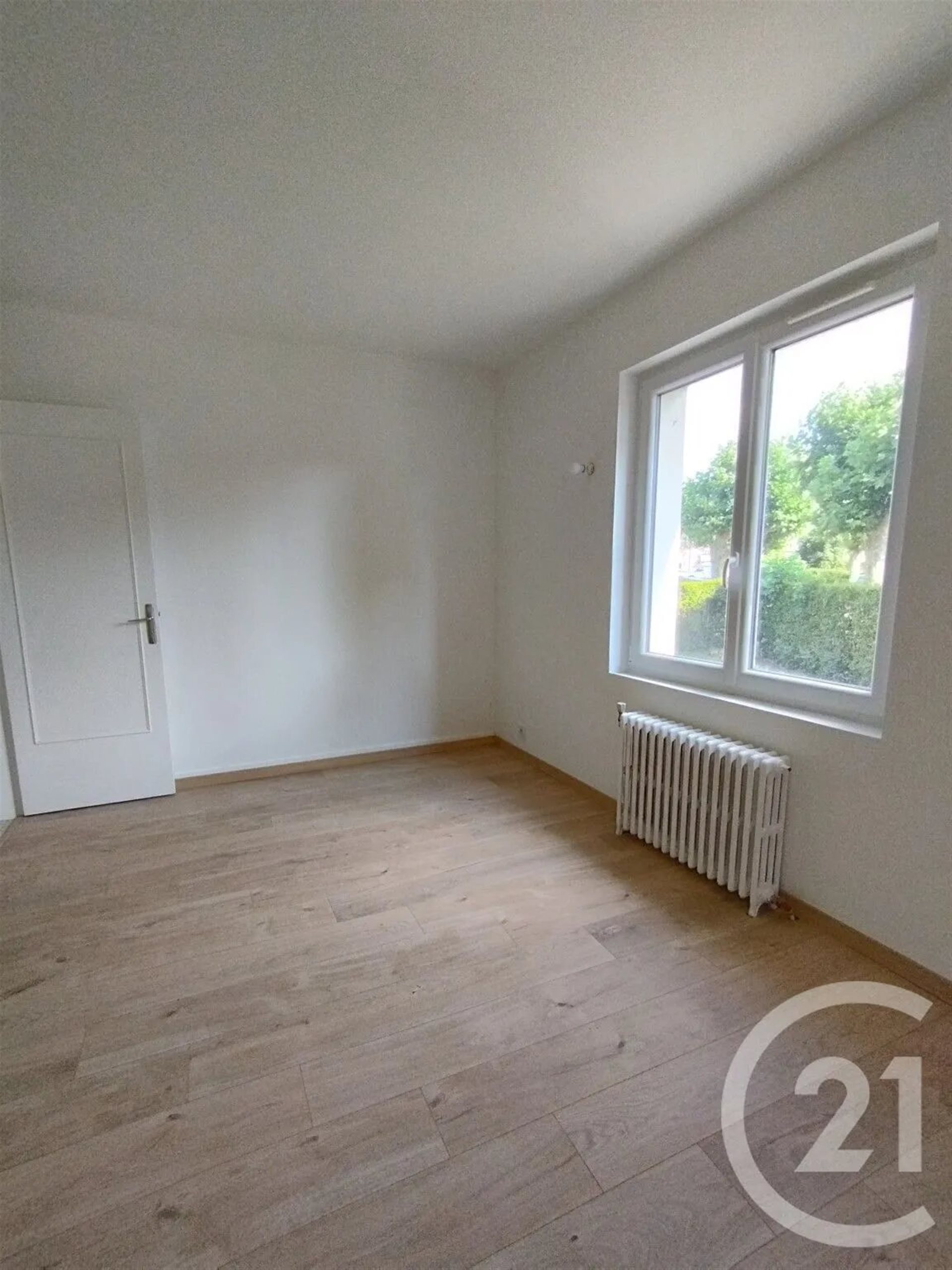 Maison à louer, 108m², Beaumont-le-Roger