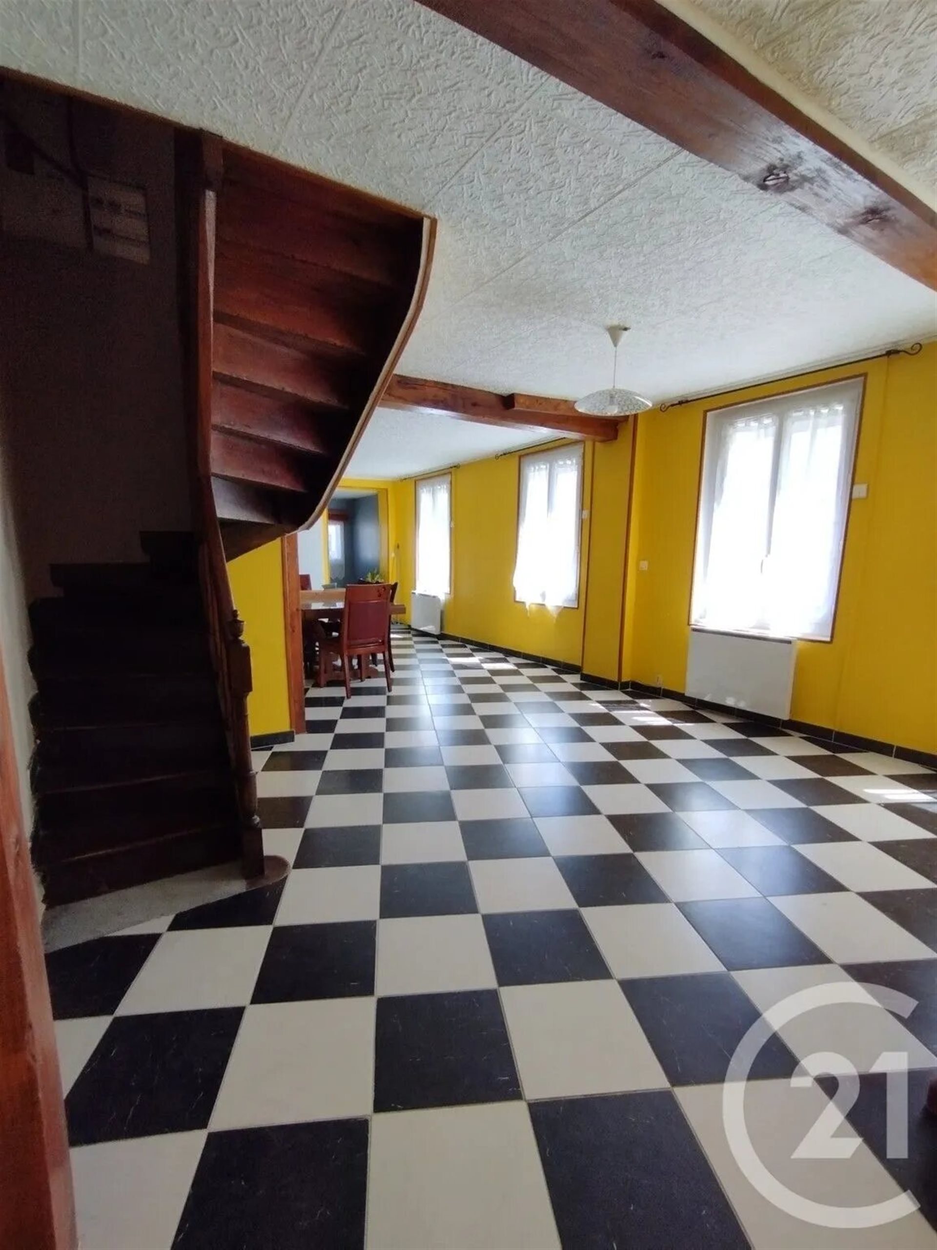 Maison à louer, 81m², Brionne
