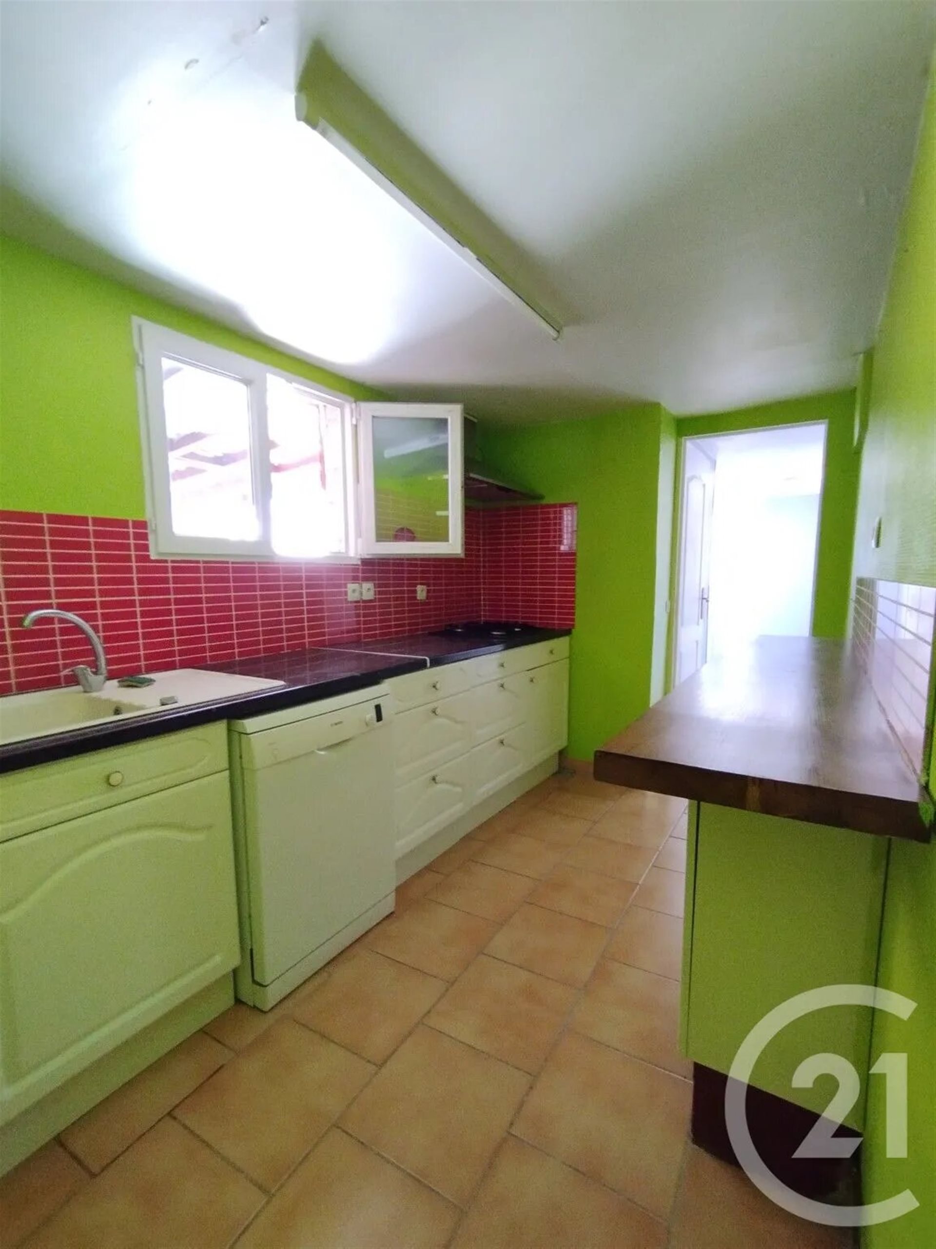 Maison à louer, 81m², Brionne