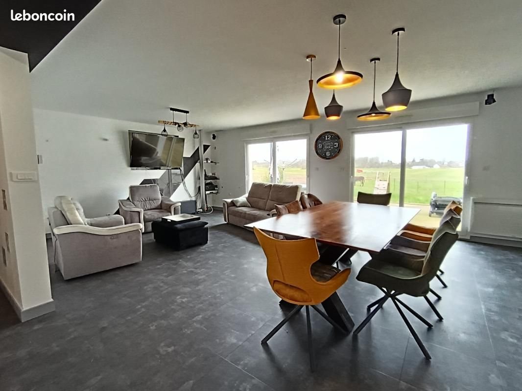Maison à vendre, 133m², Cauchy-à-la-Tour