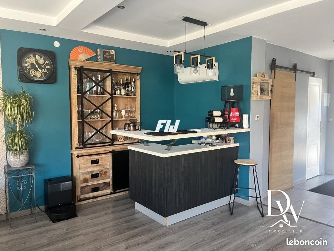 Maison à vendre, 154m², Lécluse