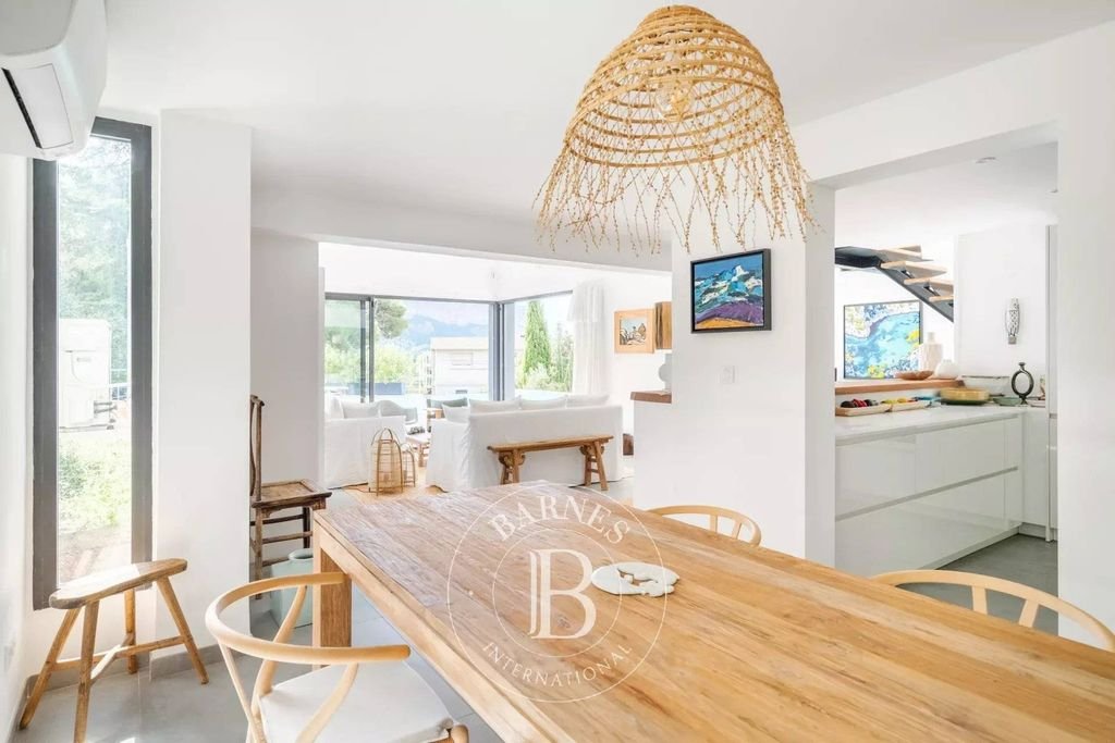 Maison à vendre, 211m², Cassis