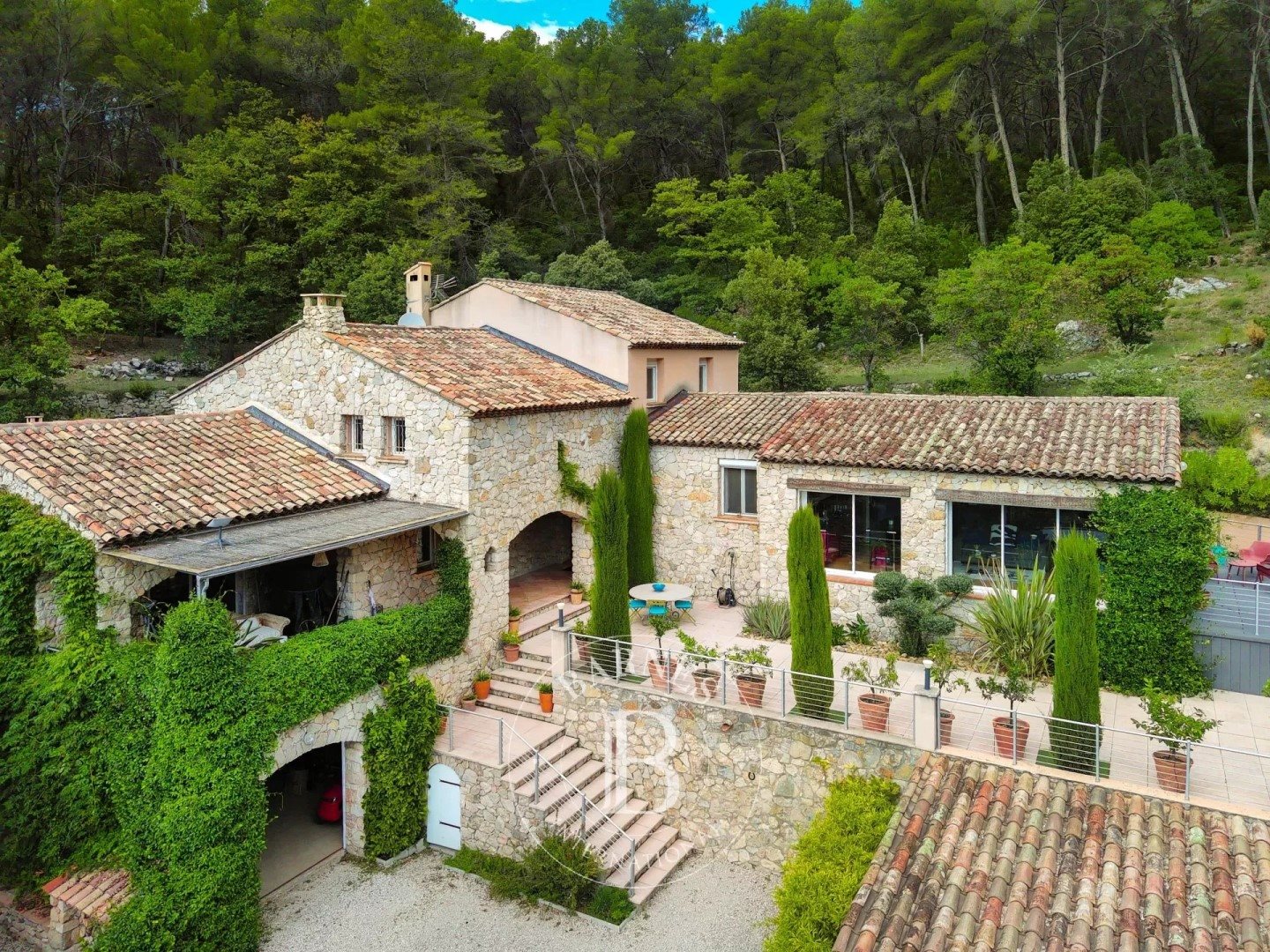 Maison à vendre, 300m², Auriol