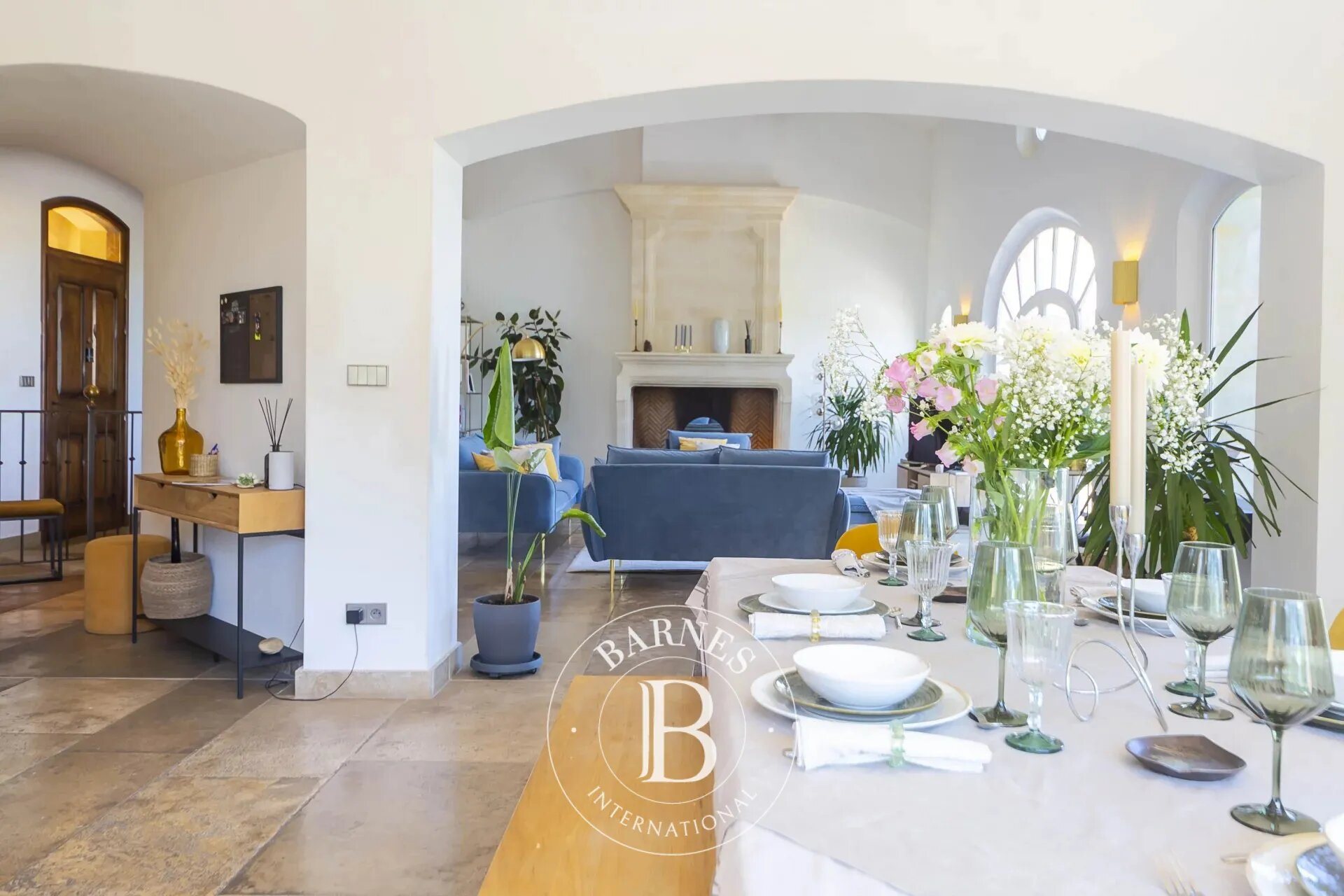 Maison à louer, 230m², Le Tholonet