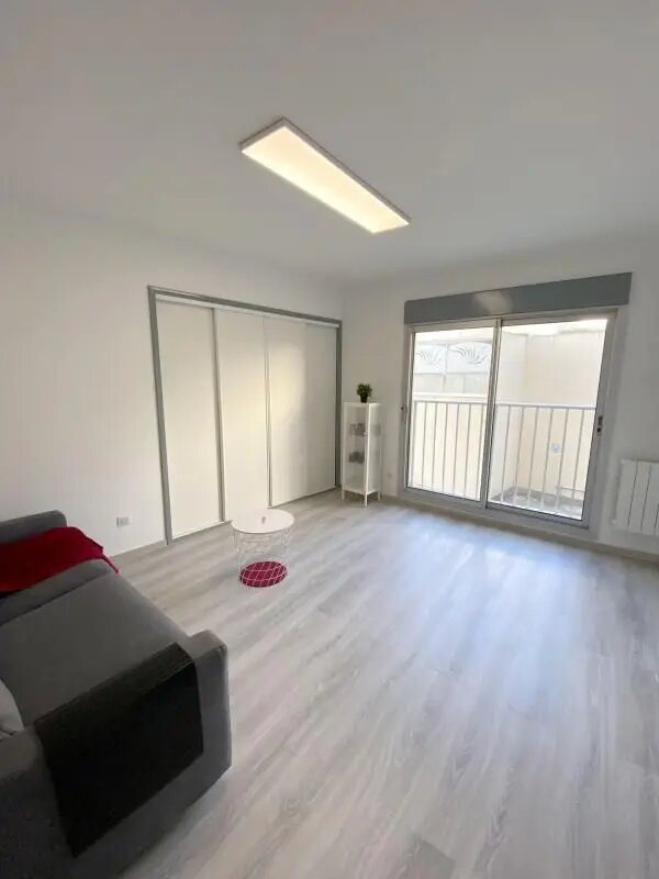 Appartement à louer, 27m², Salon-de-Provence