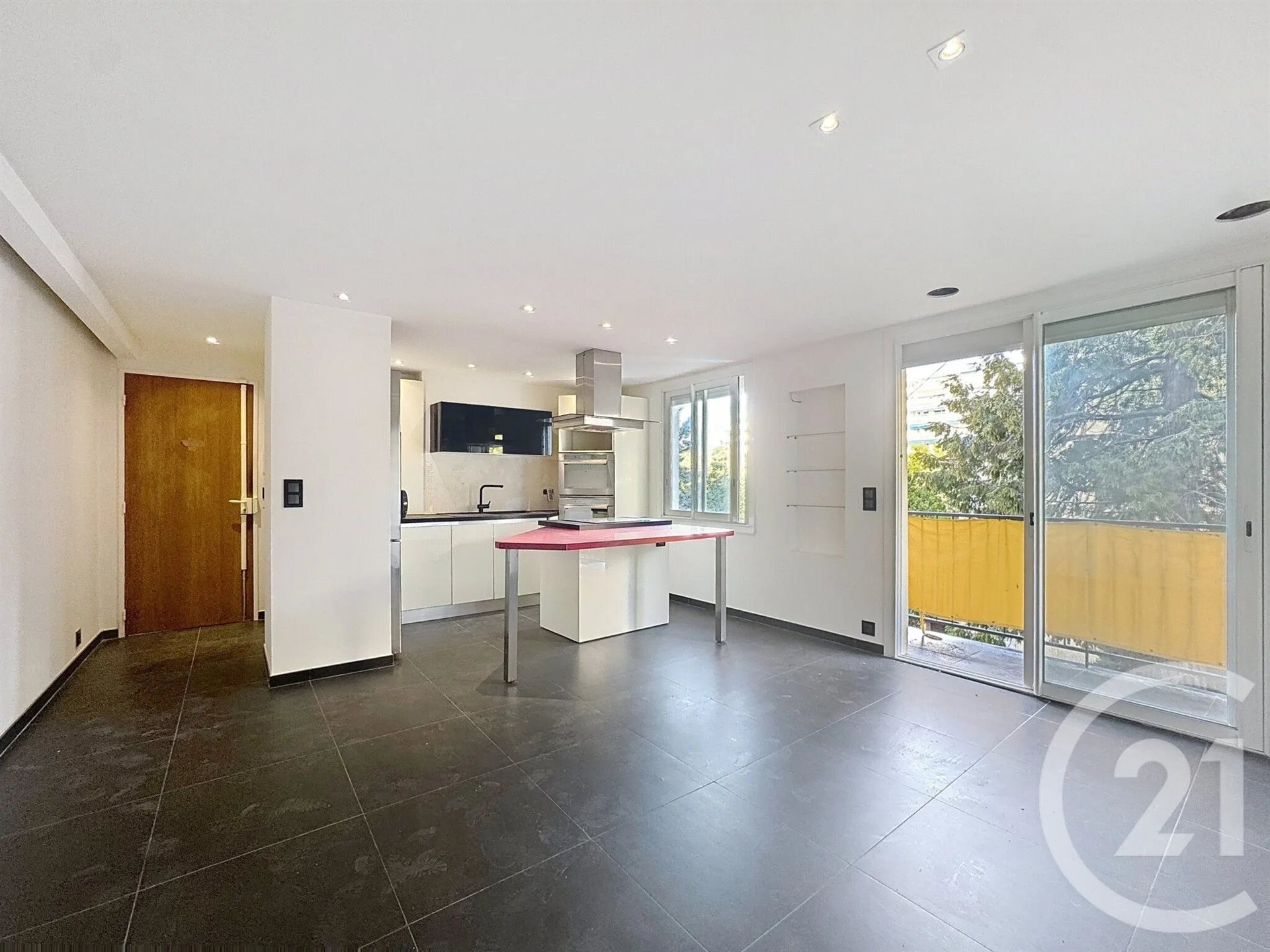 Appartement à louer, 54m², Cannes