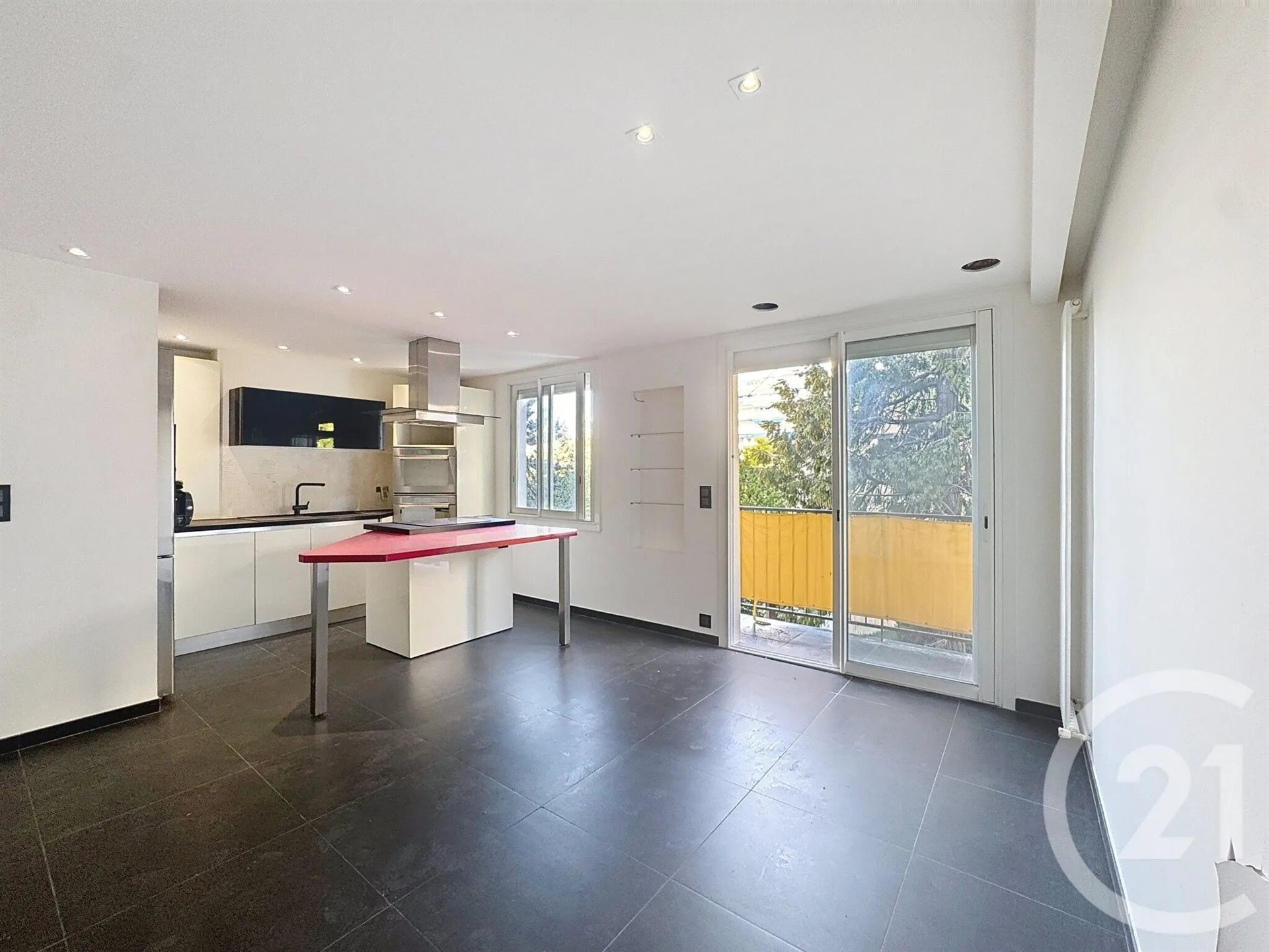Appartement à louer, 54m², Cannes