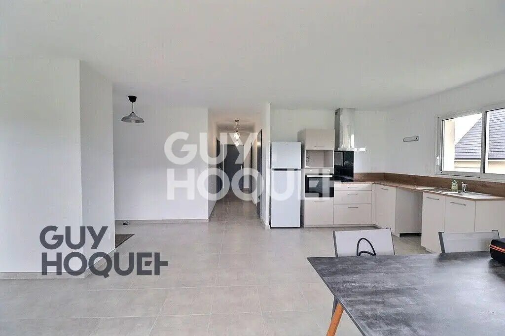Maison à louer, 95m², Bernay