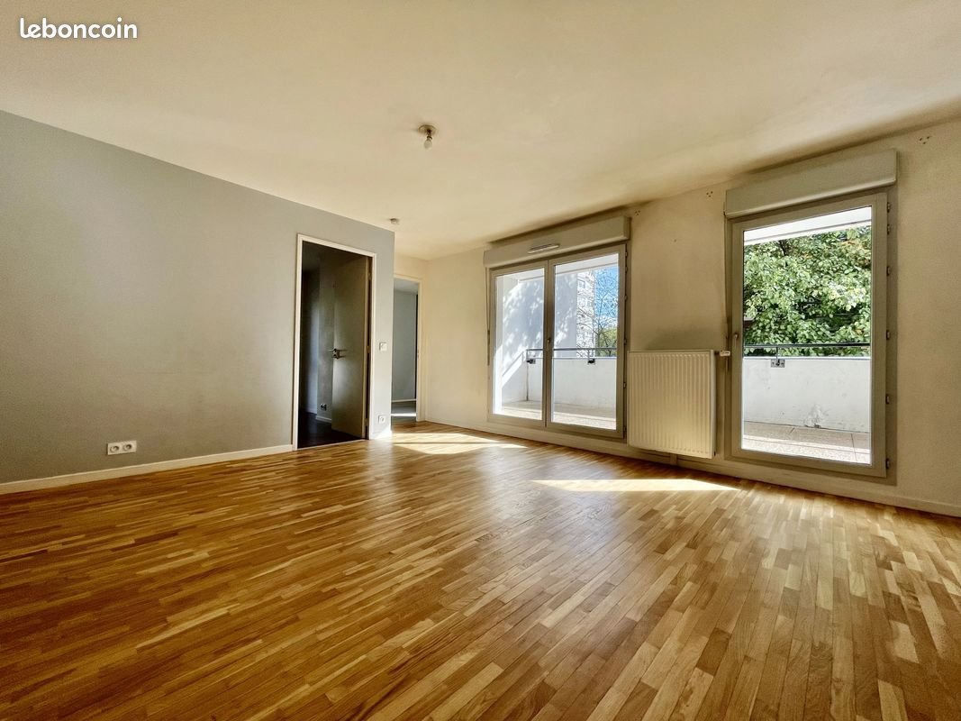 Appartement à vendre, 61m², Bobigny