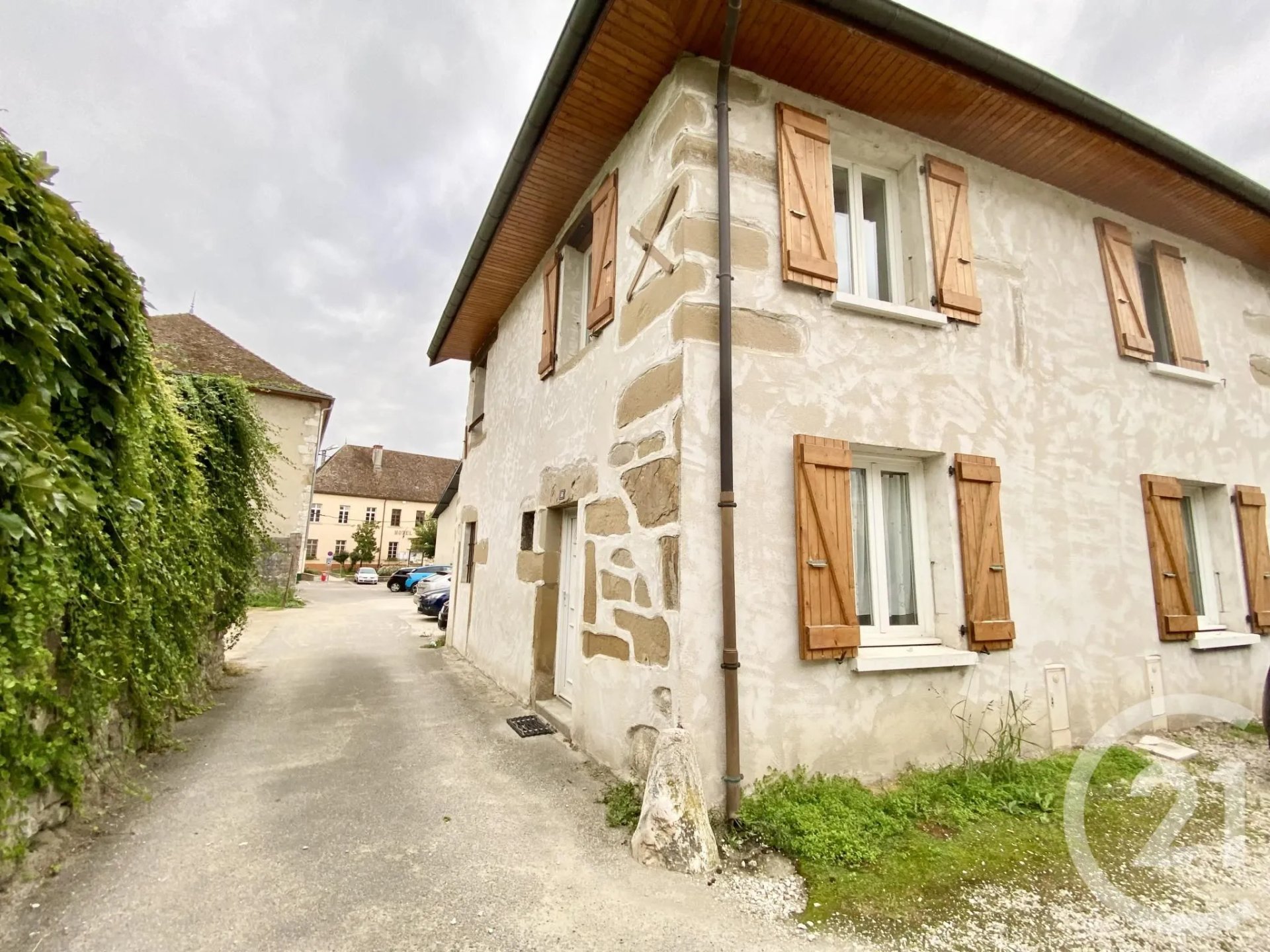 Maison à louer, 40m², Saint-Genix-les-Villages