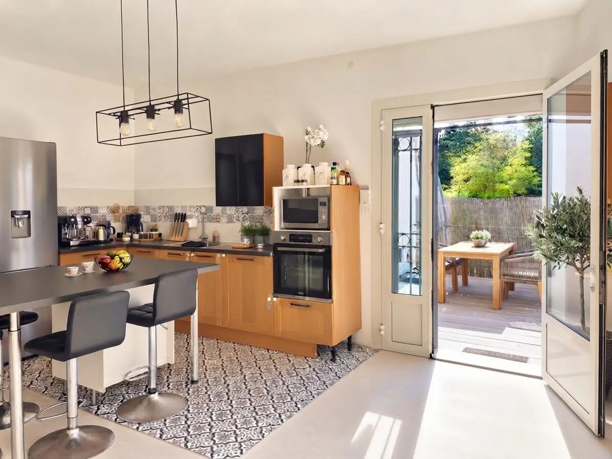Maison à vendre, 80m², Nîmes