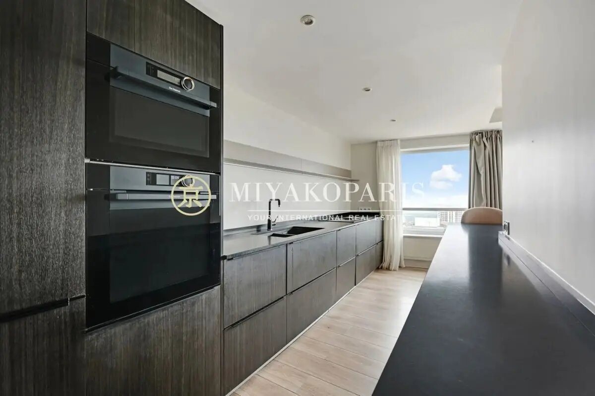 Appartement à louer, 167m², Paris 16ème