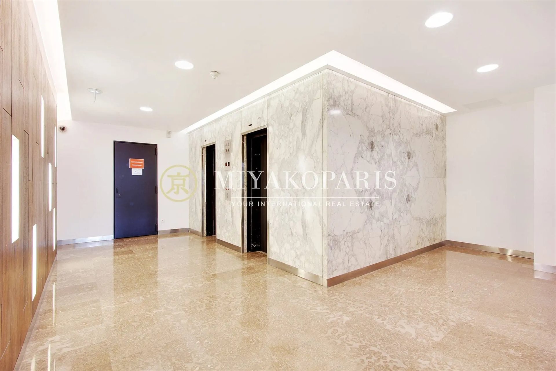 Appartement à louer, 21m², Paris 15ème
