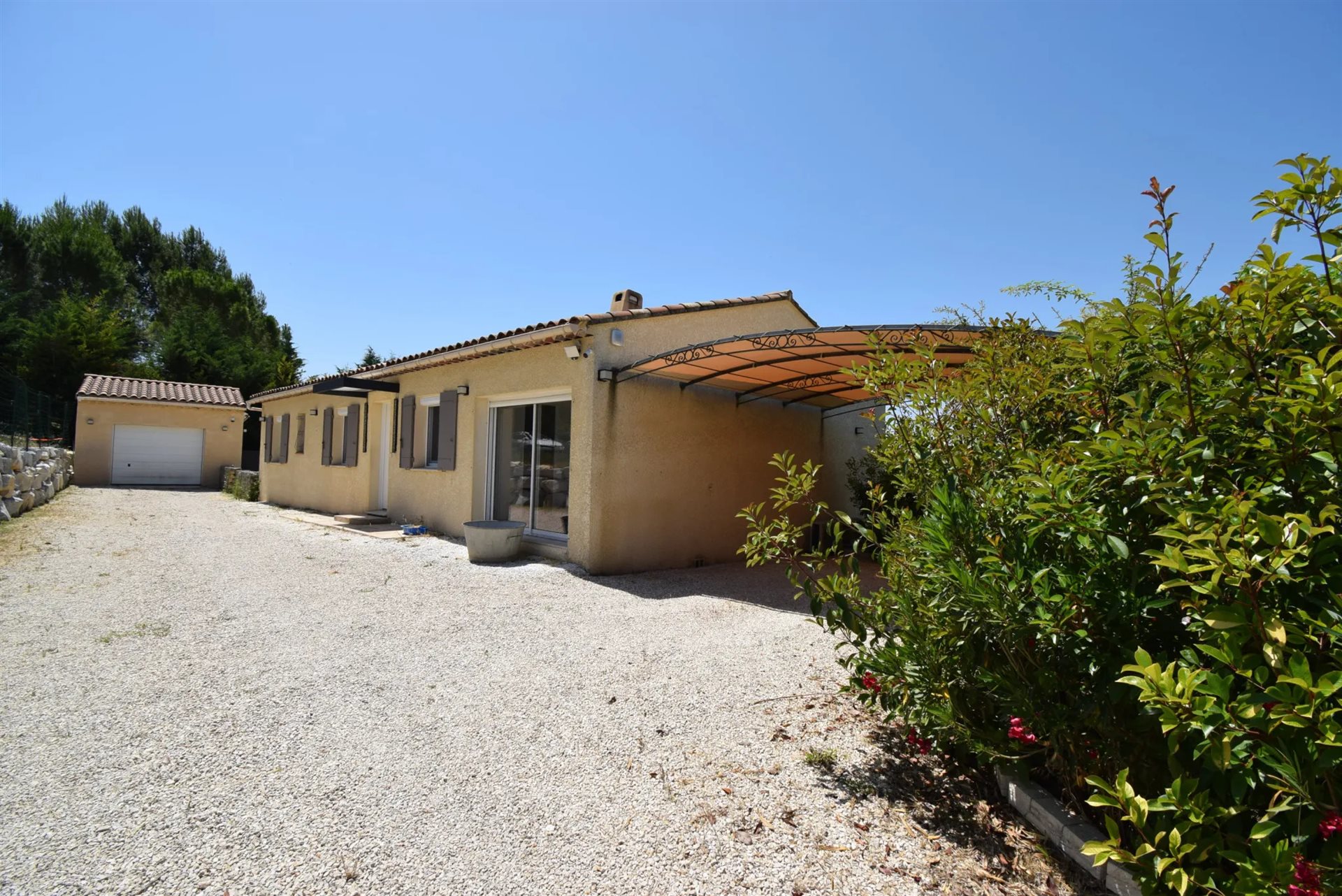 Maison à vendre, 113m², Mormoiron