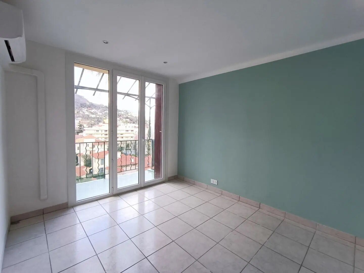 Appartement à louer, 50m², Vence