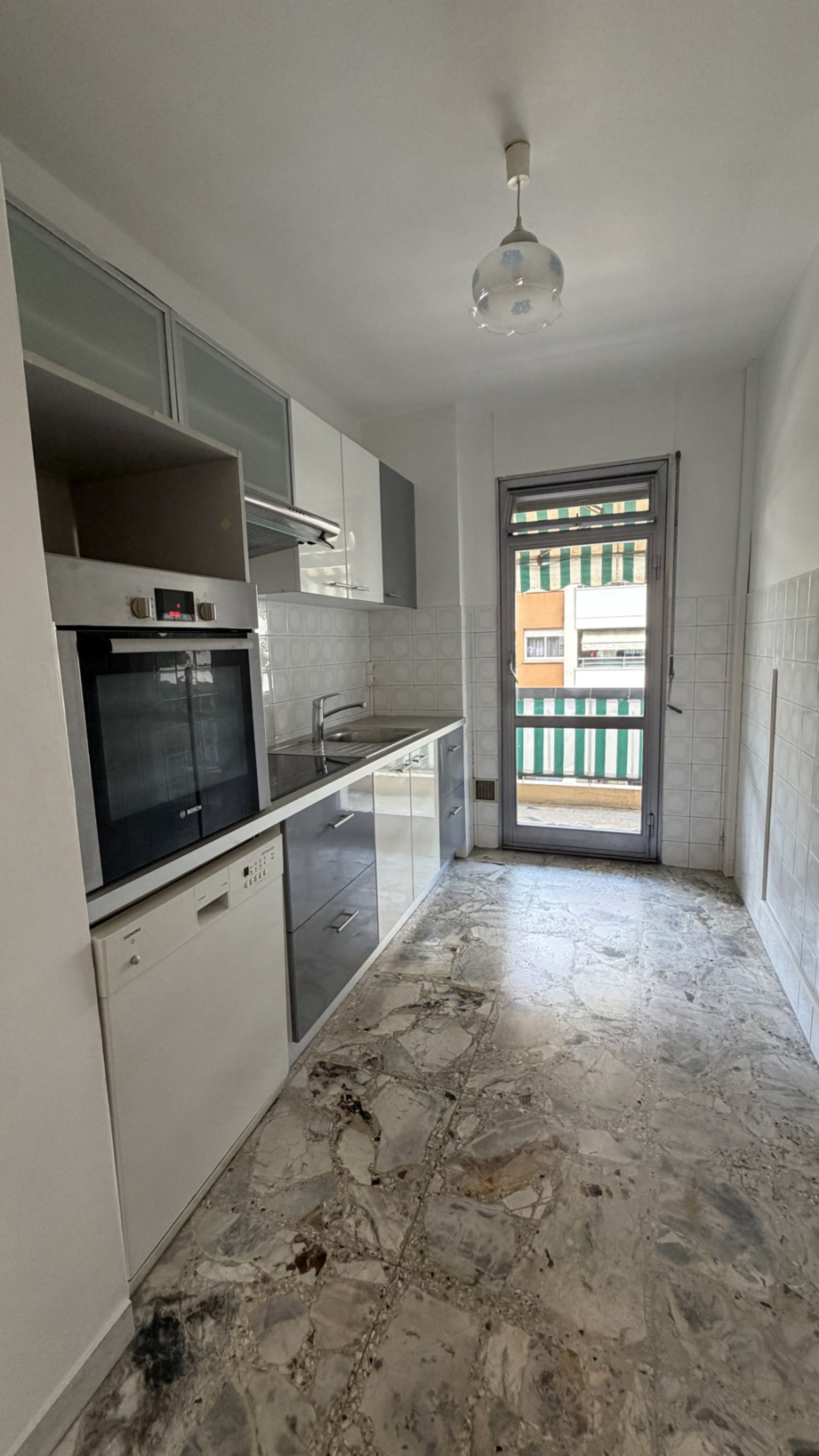 Appartement à louer, 46m², Vence