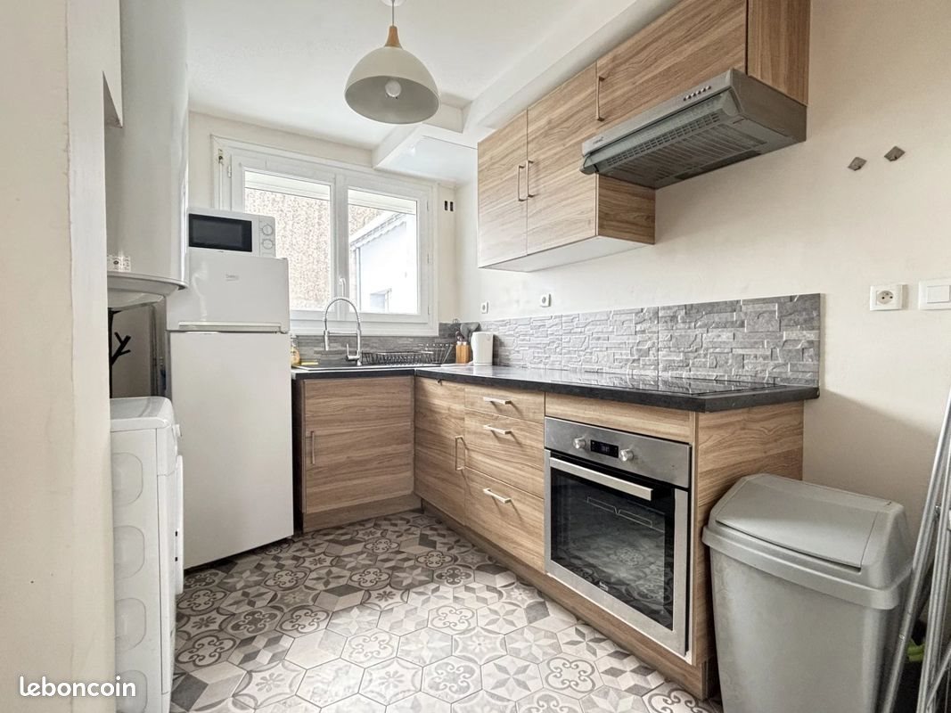 Appartement à louer, 33m², Saint-Nazaire