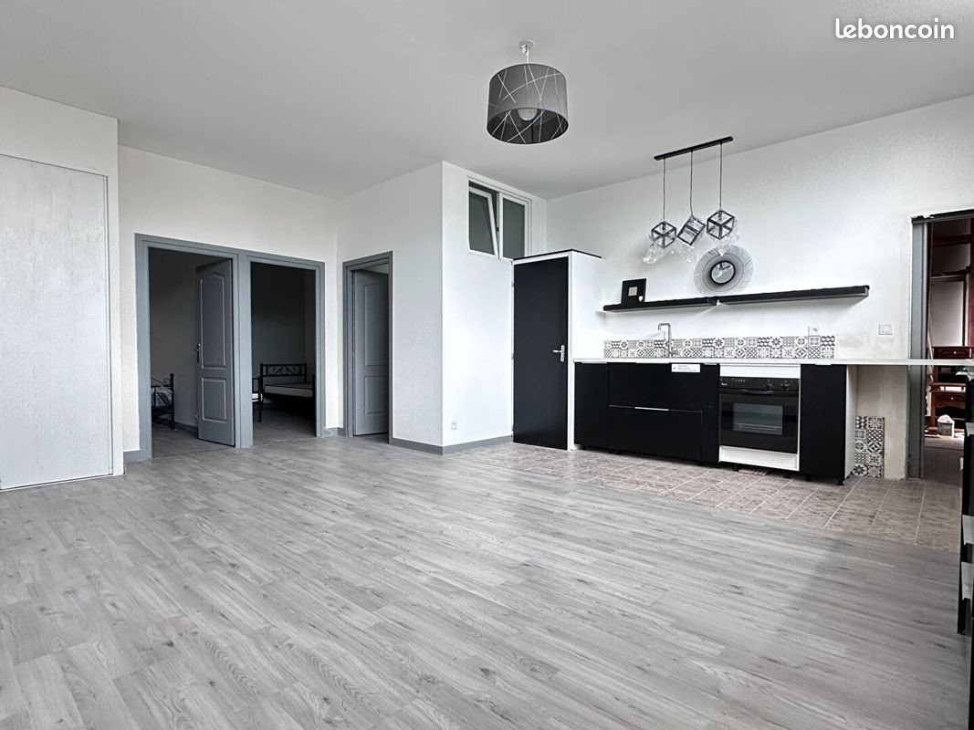 Appartement à vendre, 355m², Soyaux