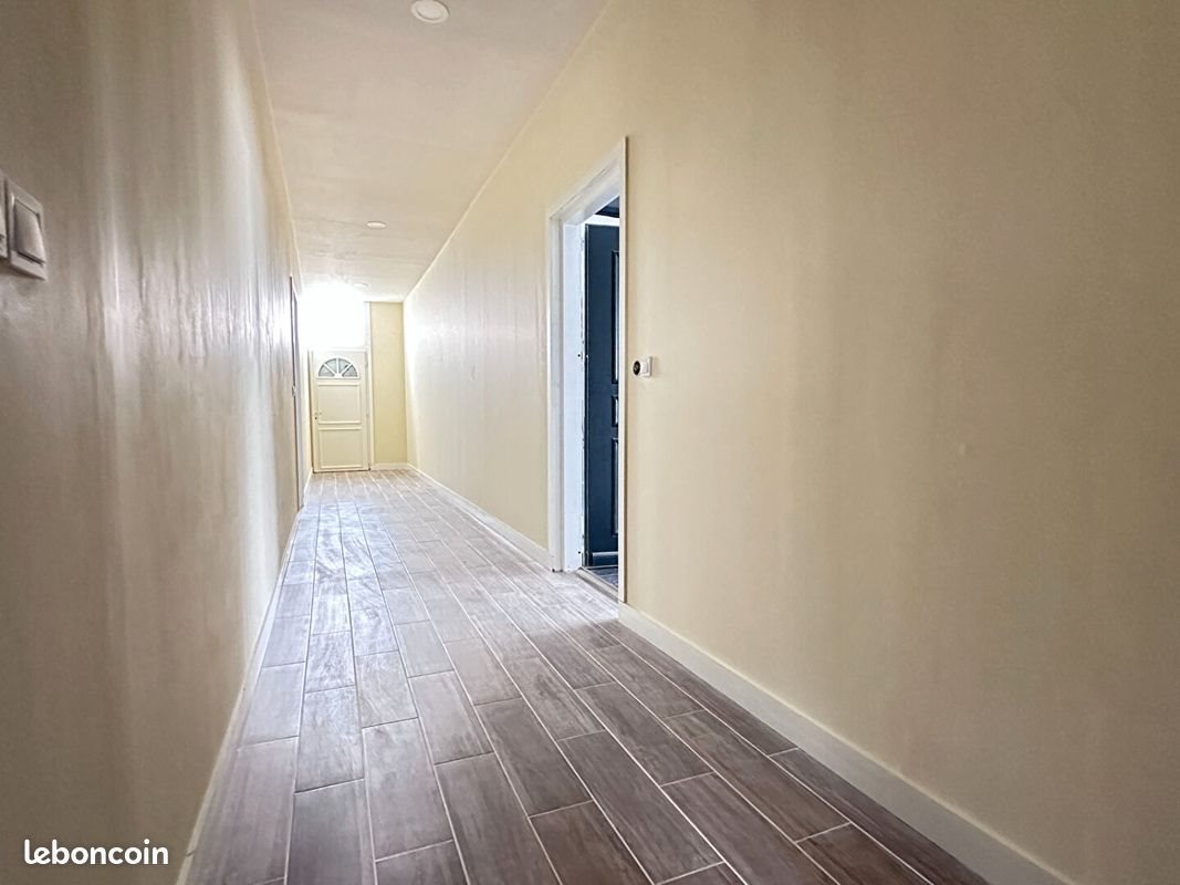 Appartement à vendre, 355m², Soyaux