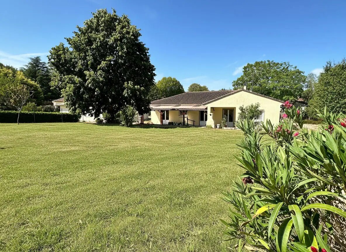 Maison à vendre, 131m², Puymoyen