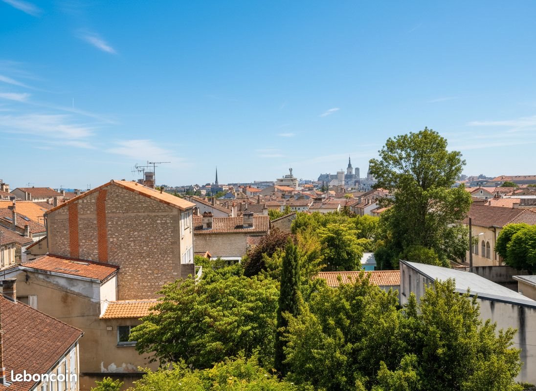 Appartement à vendre, 128m², Angoulême