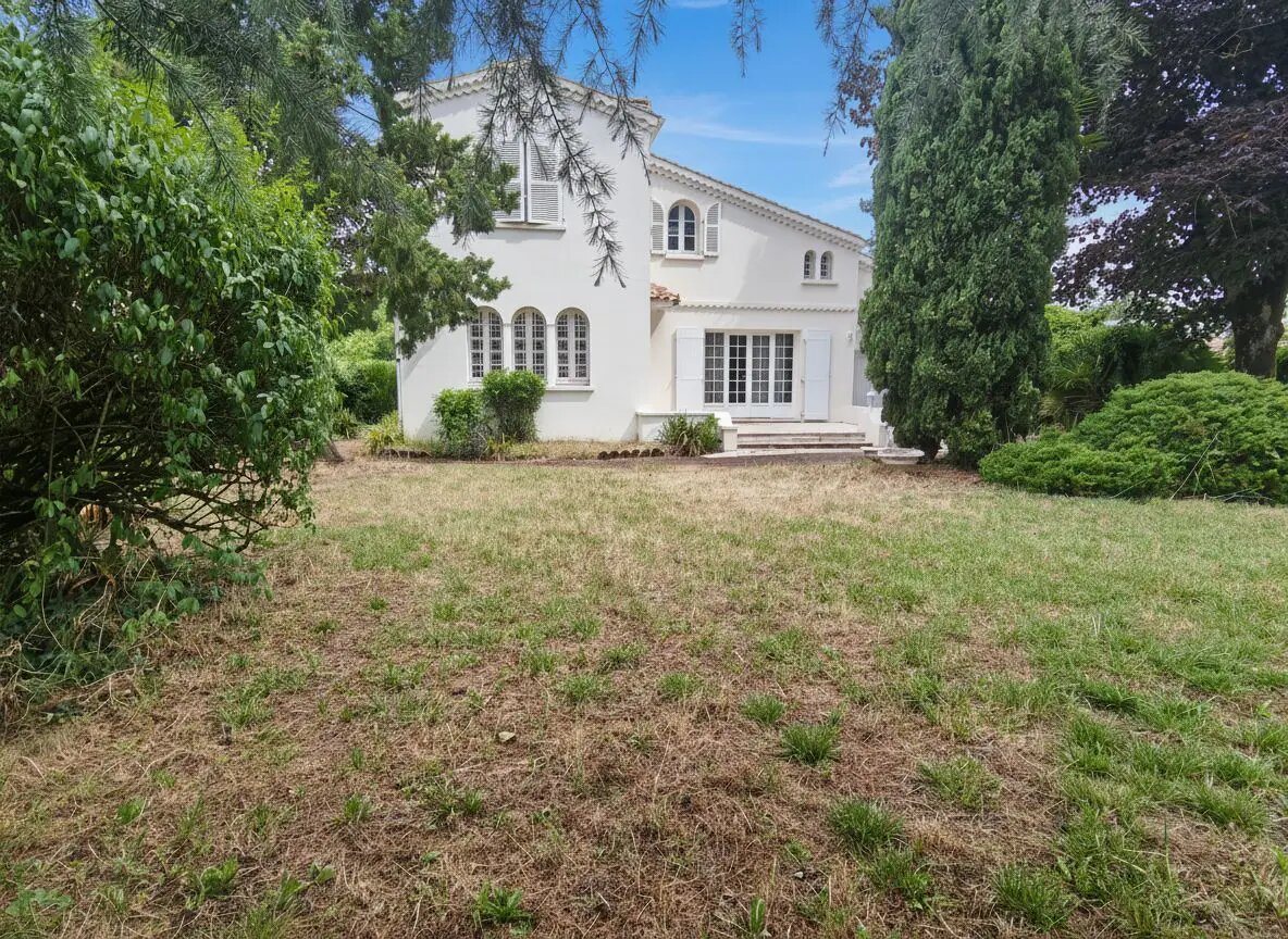 Maison à vendre, 157m², Angoulême