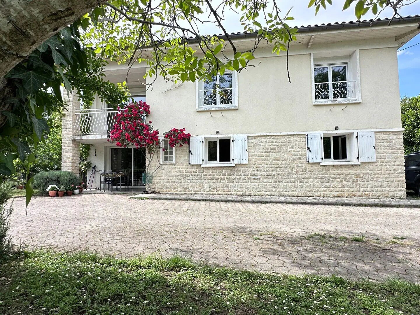 Maison à vendre, 140m², Roullet-Saint-Estèphe