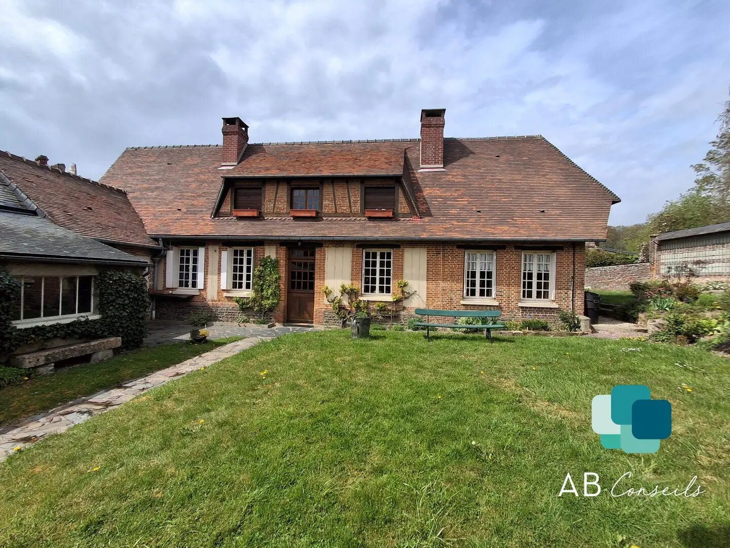 Maison à vendre, 140m², Saint-Saëns