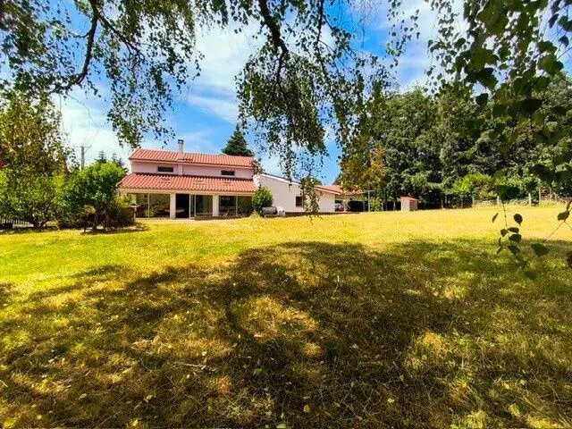 Maison à vendre, 147m², Périgneux