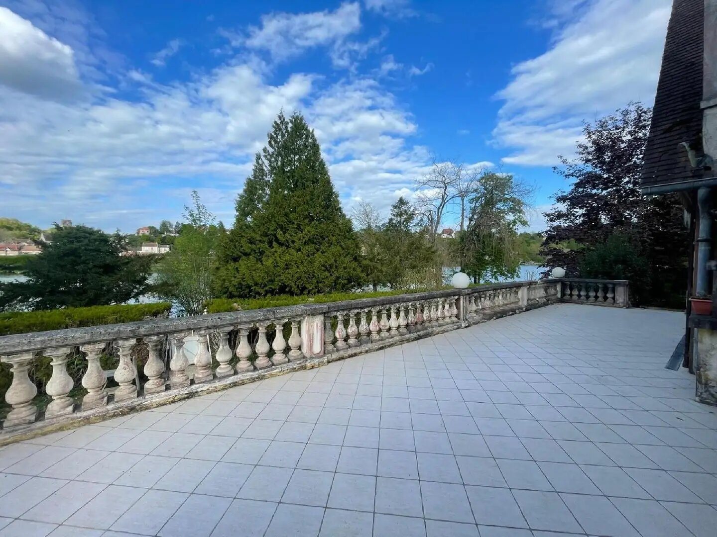 Maison à vendre, 267m², Samois-sur-Seine