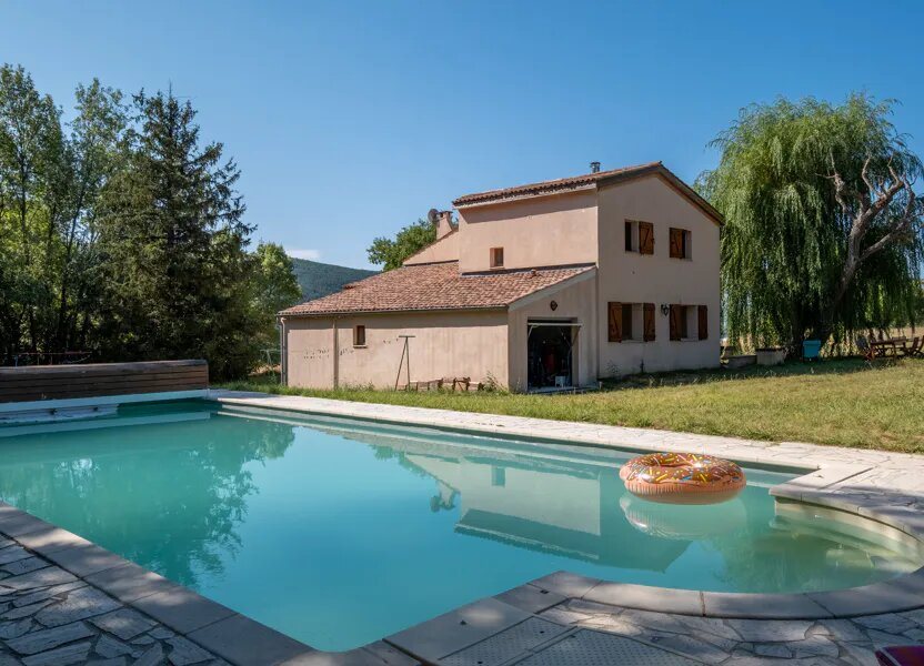 Maison à vendre, 151m², Saint-Etienne-les-Orgues
