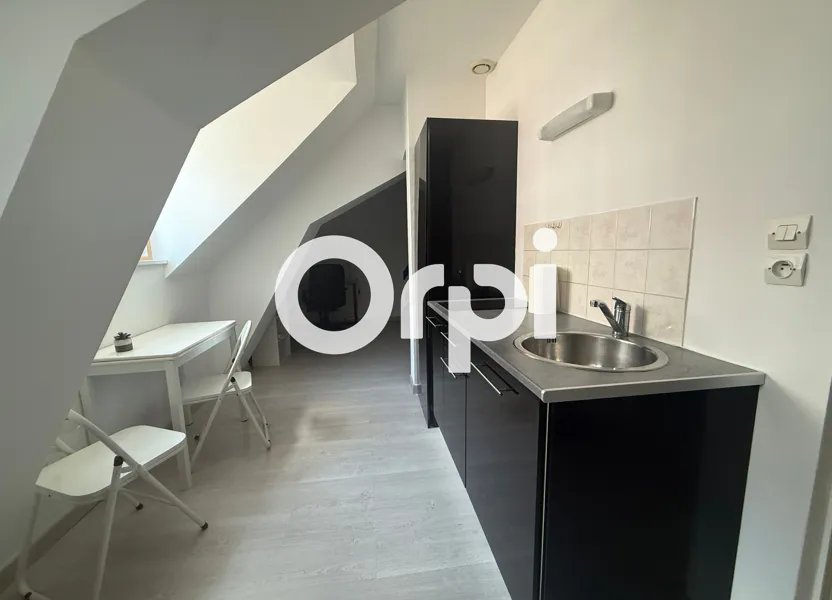 Appartement à louer, 23m², Douai