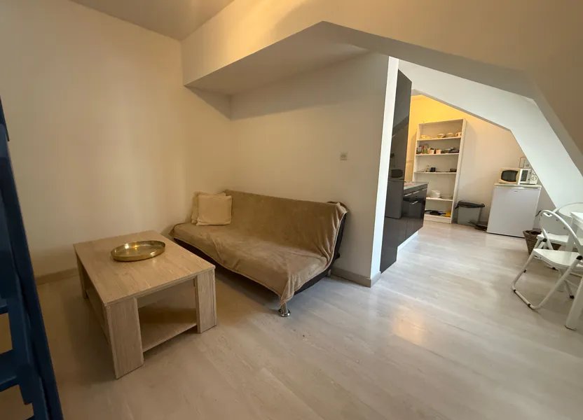 Appartement à louer, 23m², Douai