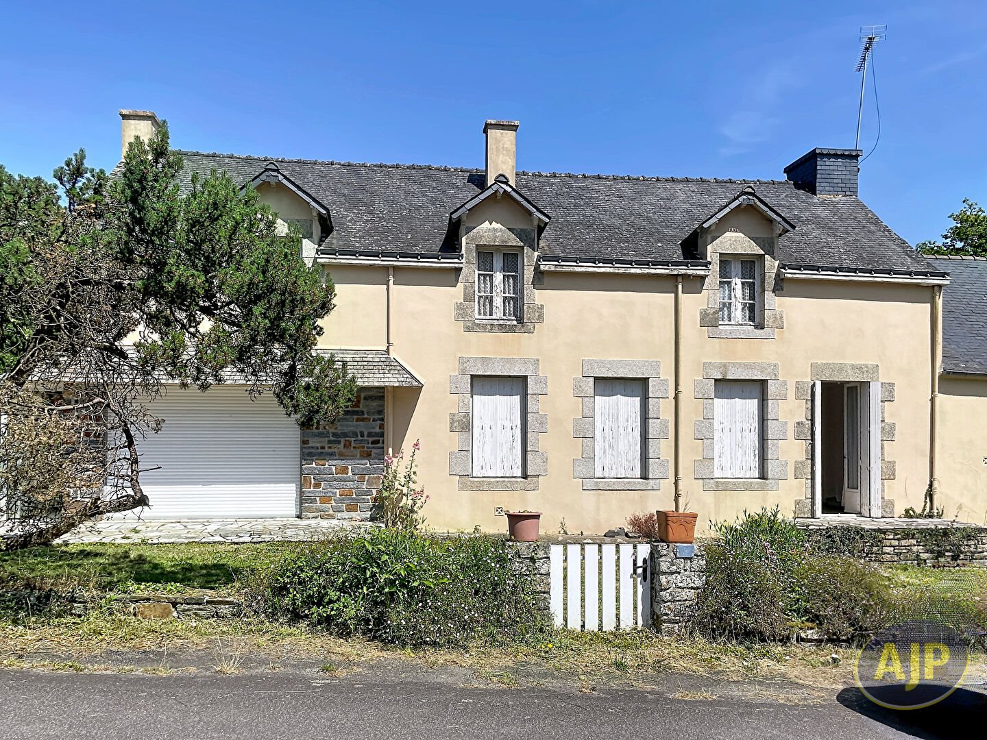 Maison à vendre, 130m², Saint-Jean-la-Poterie