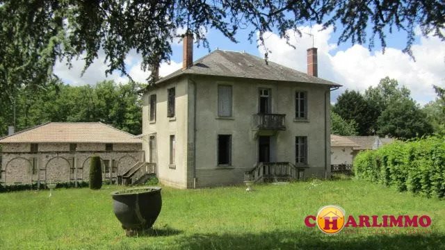 Maison à vendre, 170m², Saint-Laurent-sur-Gorre
