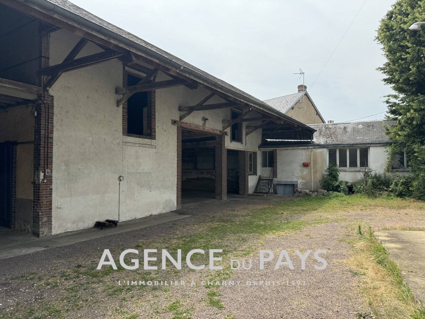 Maison à vendre, 261m², Triguères