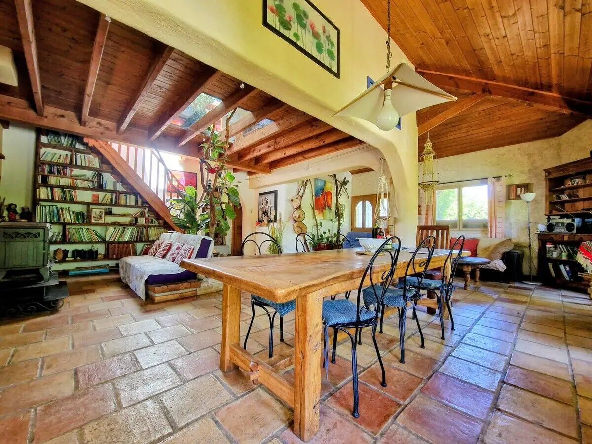 Maison à vendre, 221m², Eus