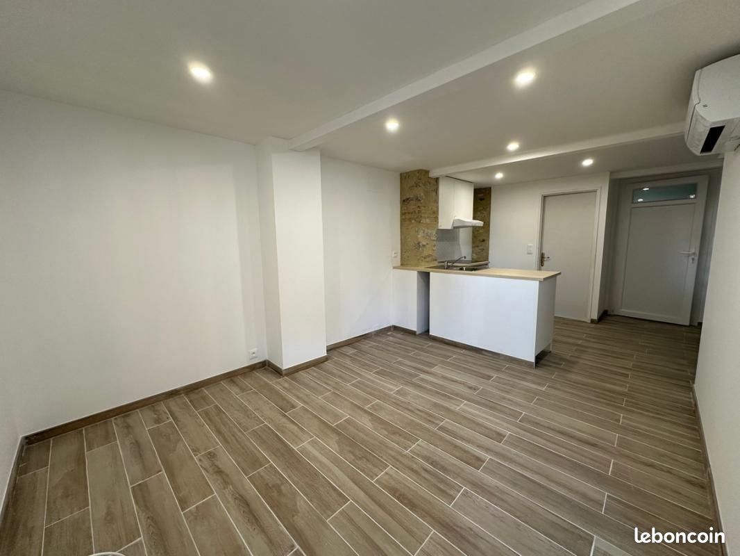 Appartement à louer, 51m², Prades