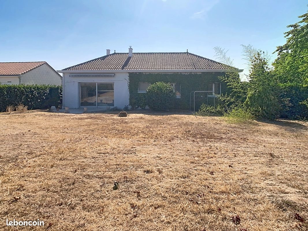 Maison à vendre, 159m², Mortagne-sur-Sèvre