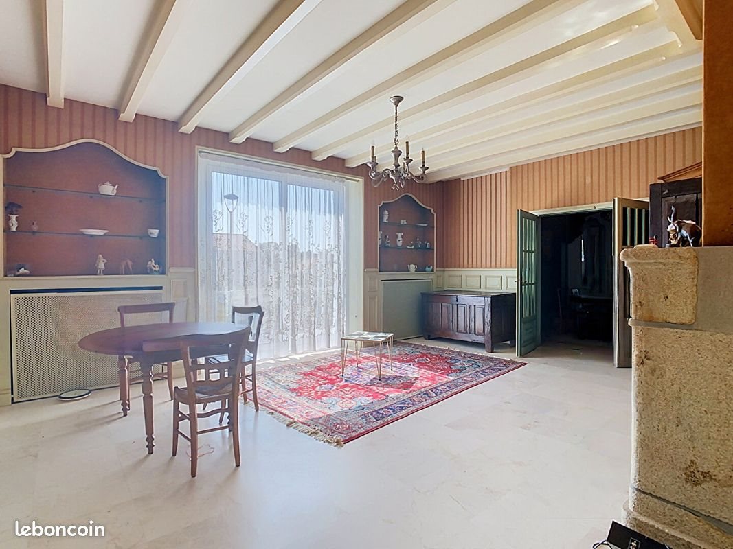 Maison à vendre, 159m², Mortagne-sur-Sèvre