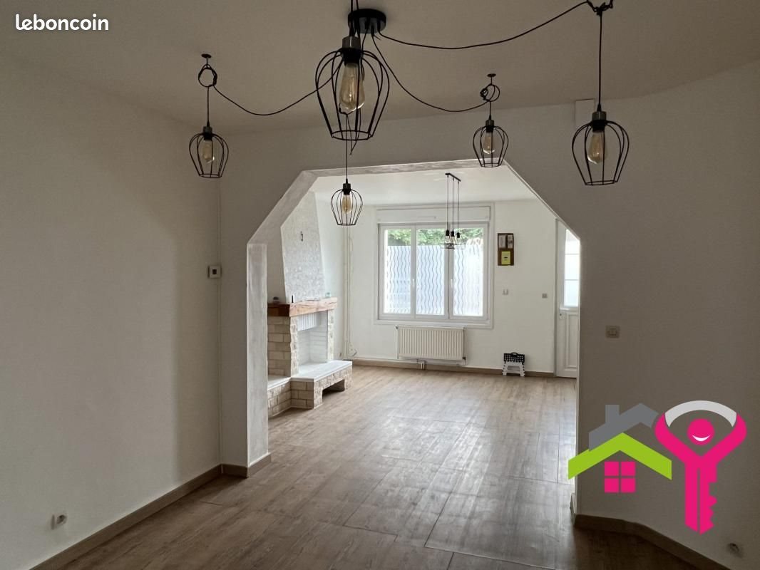 Maison à louer, 74m², Lourches