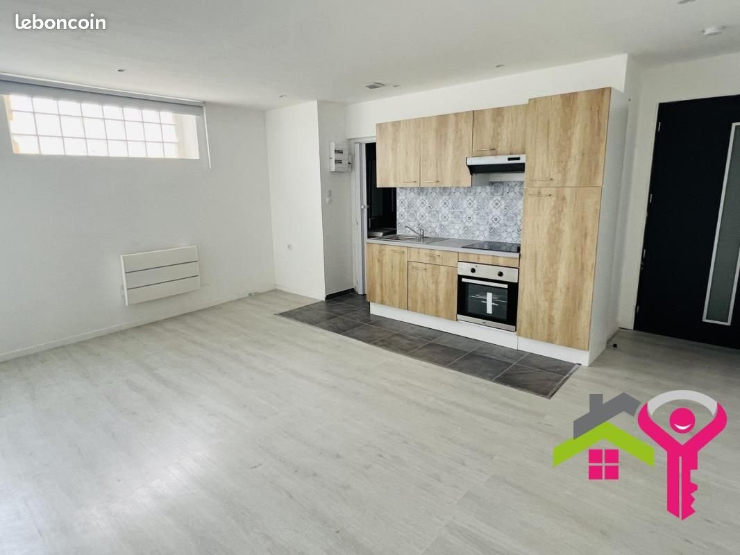 Appartement à louer, 28m², Denain
