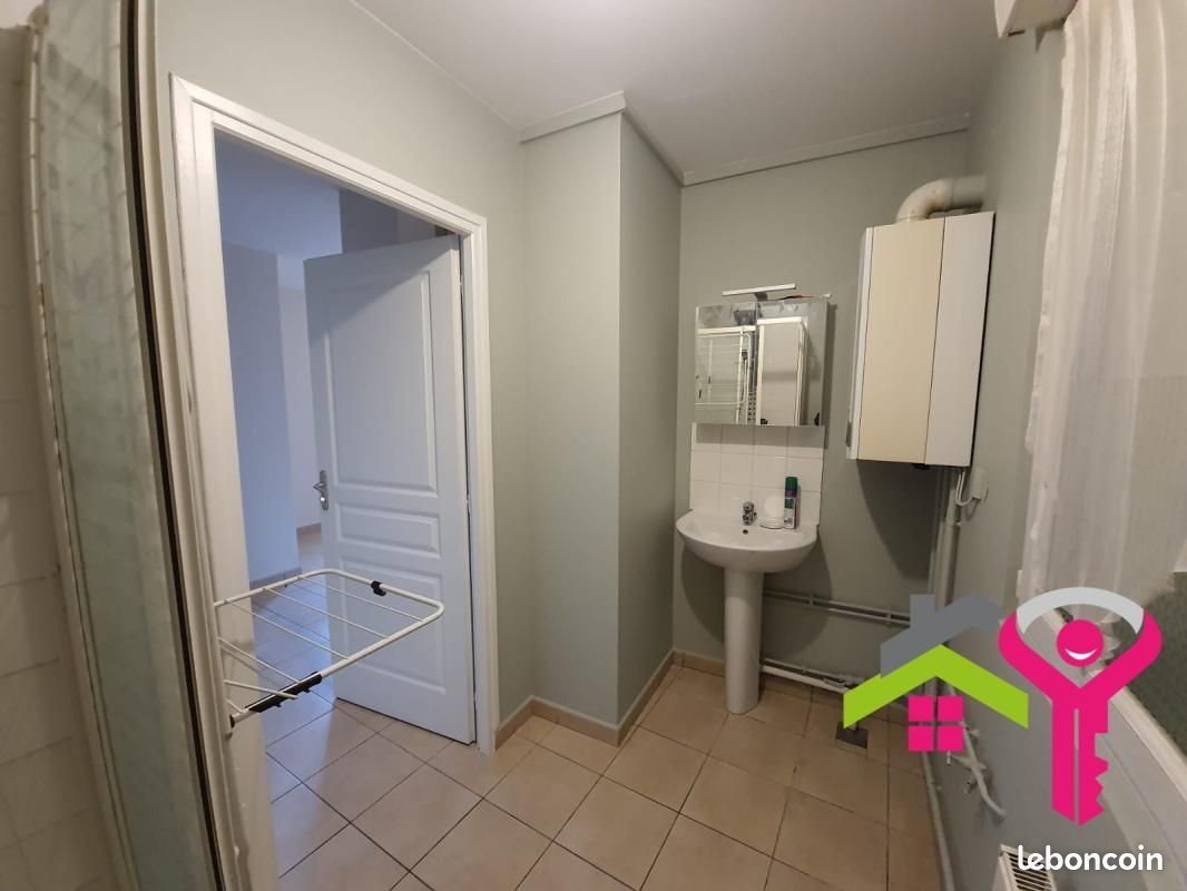 Appartement à louer, 60m², Denain