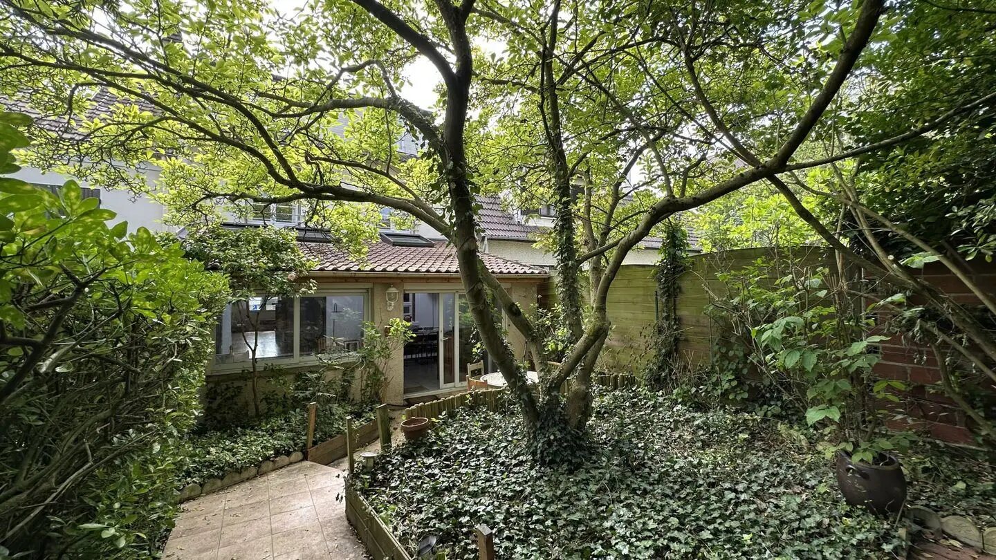 Maison à vendre, 194m², Suresnes